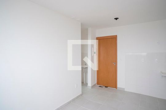 Sala de apartamento para alugar com 2 quartos, 38m² em Vila Palmares, Santo André