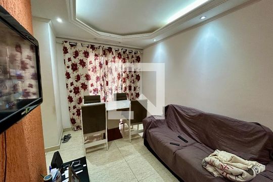 Sala de apartamento à venda com 2 quartos, 64m² em Jardim Iporanga, Guarulhos