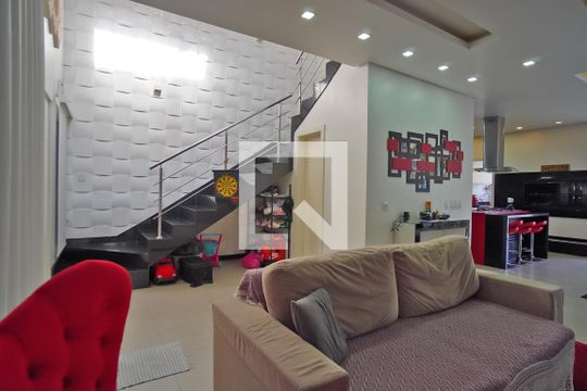 Sala de casa de condomínio à venda com 3 quartos, 241m² em Sarandi, Porto Alegre