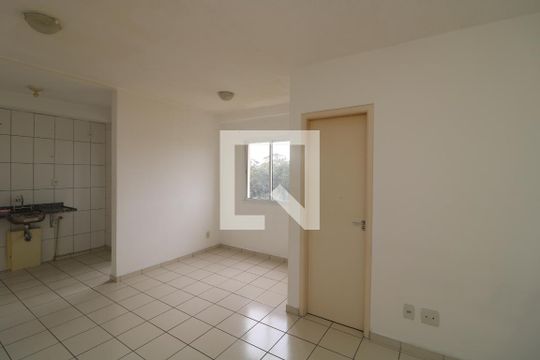 Sala/Quarto de kitnet/studio à venda com 1 quarto, 36m² em Parque Independencia, São Paulo