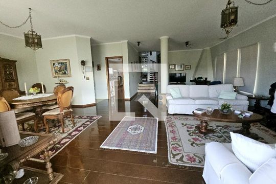 Sala de casa à venda com 3 quartos, 300m² em Alphaville, Santana de Parnaíba