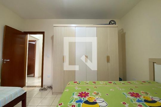 Quarto 1 de apartamento para alugar com 2 quartos, 65m² em Guilhermina, Praia Grande
