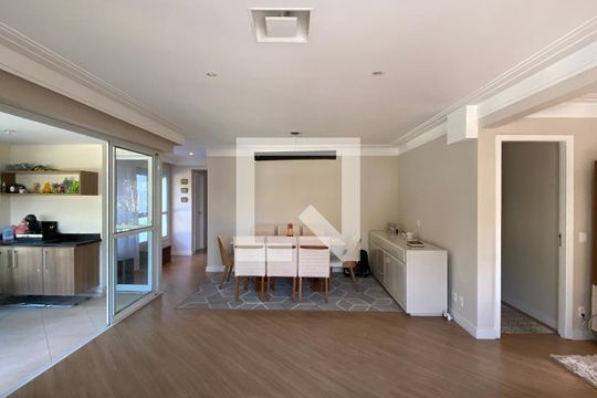 Sala de apartamento à venda com 3 quartos, 143m² em Vila Yara, Osasco