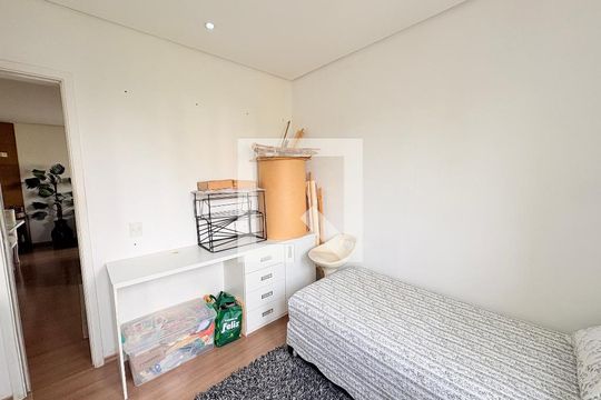 Quarto de apartamento à venda com 2 quartos, 79m² em Engordadouro, Jundiaí