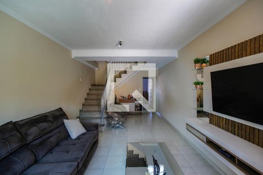 Sala de casa à venda com 3 quartos, 175m² em Vila Cruz das Almas, São Paulo