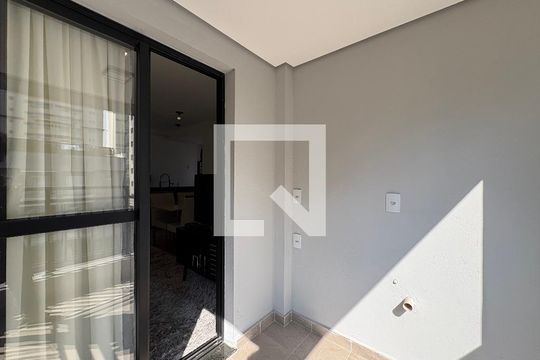 Sacada de apartamento à venda com 2 quartos, 48m² em Campestre, Santo André