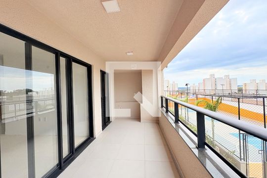 Sacada de apartamento à venda com 2 quartos, 95m² em Parque Residencial Eloy Chaves, Jundiaí