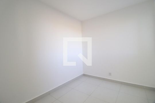 Quarto 1 de apartamento para alugar com 2 quartos, 52m² em Jardim Botânico, Uberlândia