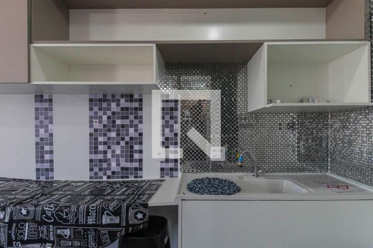 Kitnet/Studio para alugar com 1 quarto, 20m² em Vila Santa Clara, São Paulo