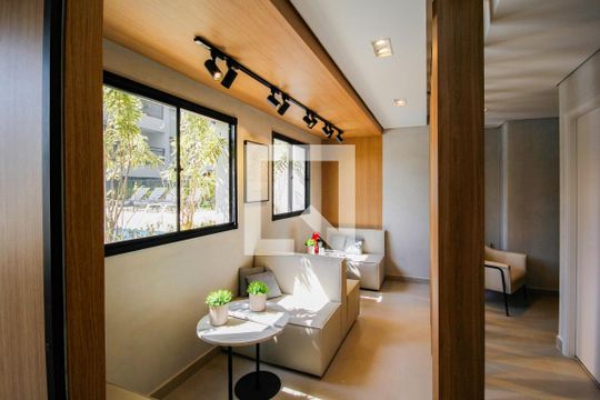 Área comum de apartamento para alugar com 2 quartos, 44m² em Vila Albertina, São Paulo
