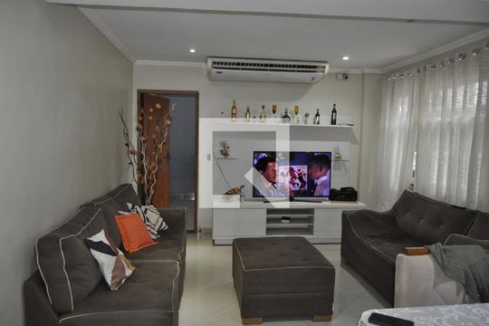 Sala de casa à venda com 4 quartos, 240m² em Riachuelo, Rio de Janeiro