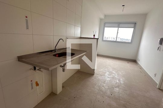 Kitnet/Studio à venda com 1 quarto, 27m² em Vila das Belezas, São Paulo