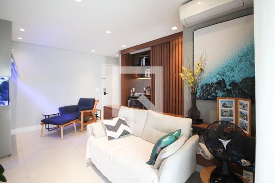 Sala de apartamento à venda com 2 quartos, 91m² em Moema, São Paulo