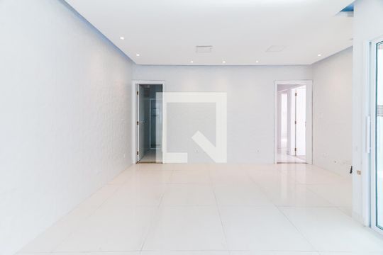 Sala de casa à venda com 3 quartos, 400m² em Vila Gomes, São Paulo