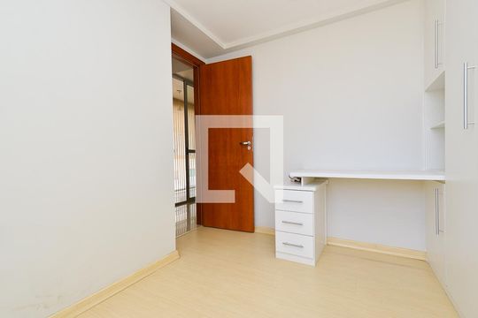 Quarto 1 de apartamento à venda com 2 quartos, 60m² em Sagrada Família, Belo Horizonte