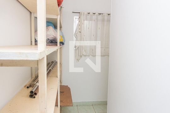 Banheiro de serviço de casa para alugar com 6 quartos, 690m² em Interlagos, São Paulo