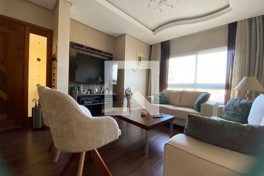 Sala de casa à venda com 3 quartos, 350m² em Santa Teresa, São Leopoldo