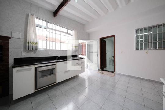 Área de Serviço de casa para alugar com 2 quartos, 165m² em Parque Boturussu, São Paulo