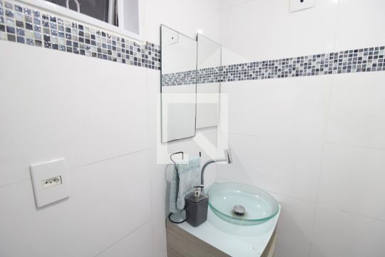 Lavabo de casa para alugar com 3 quartos, 140m² em Limão, São Paulo