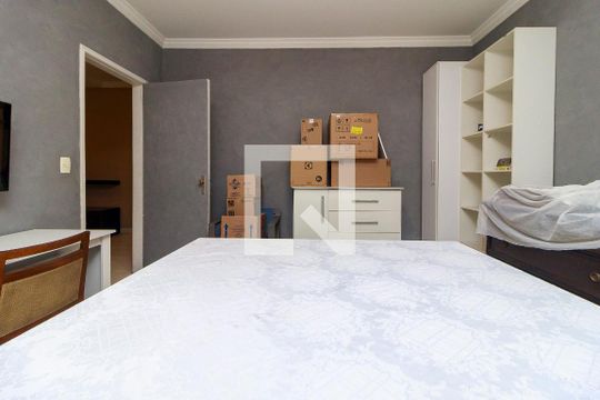 Escritório de casa à venda com 4 quartos, 191m² em Jardim São Luís, São Paulo