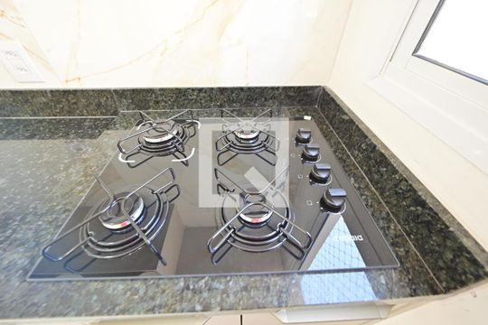 Cozinha de apartamento para alugar com 2 quartos, 42m² em Jardim Diamantina, Goiânia