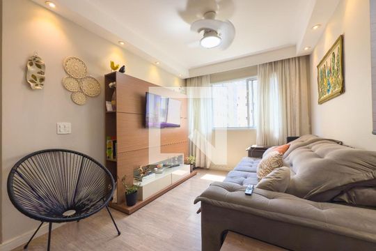 Sala de apartamento à venda com 2 quartos, 55m² em Jardim Santa Emilia, São Paulo