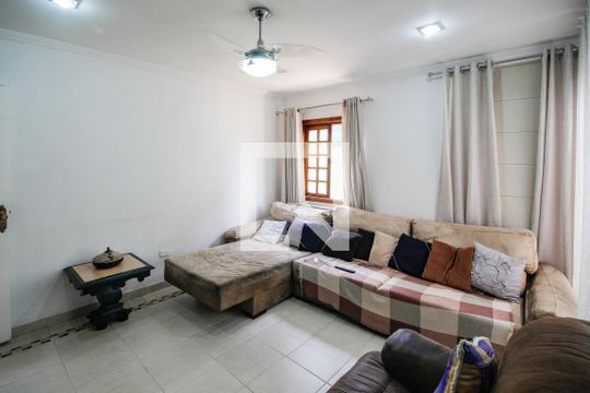 Sala 3 de casa para alugar com 4 quartos, 400m² em City América, São Paulo