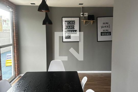 Área comum de kitnet/studio para alugar com 1 quarto, 15m² em Vila Santa Clara, São Paulo