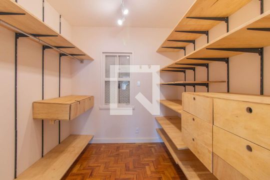 Quarto 2 de apartamento à venda com 2 quartos, 111m² em Centro Histórico, Porto Alegre