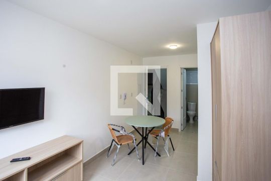 Studio de casa de condomínio para alugar com 1 quarto, 21m² em Centro, Diadema