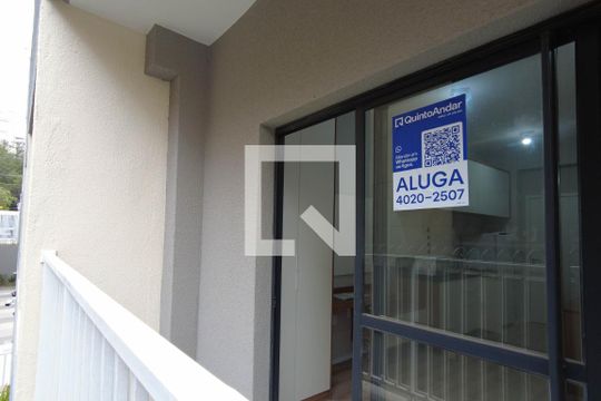Placa de kitnet/studio para alugar com 1 quarto, 26m² em Santo Amaro, São Paulo