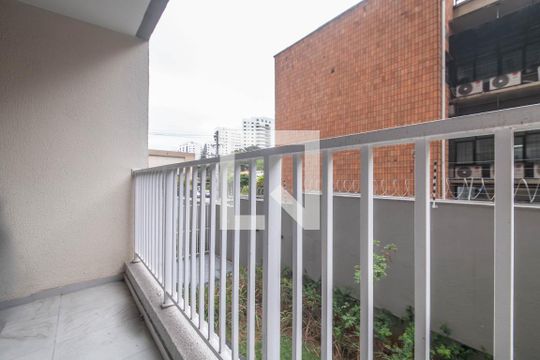 Varanda de kitnet/studio para alugar com 1 quarto, 26m² em Santo Amaro, São Paulo