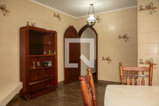 Copa de casa à venda com 3 quartos, 250m² em Planalto Paulista, São Paulo