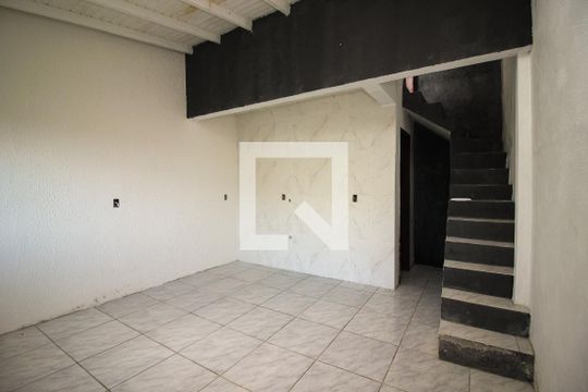 Sala/Cozinha de casa de condomínio à venda com 1 quarto, 36m² em Cristal, Porto Alegre