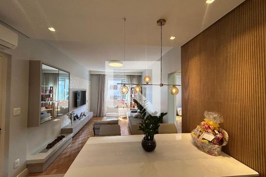 Sala de apartamento à venda com 2 quartos, 82m² em Centro, Novo Hamburgo