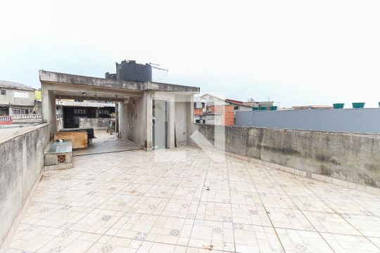 Sacada de casa para alugar com 3 quartos, 105m² em Parque Savoy City, São Paulo