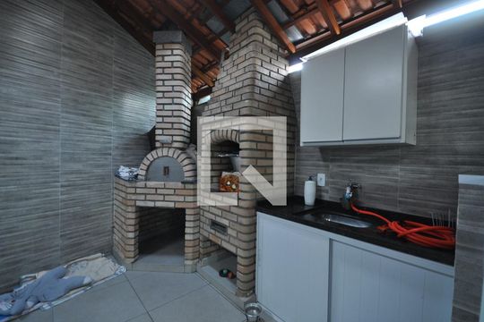 Churrasqueira de casa à venda com 3 quartos, 94m² em Vila Nova Carolina, São Paulo