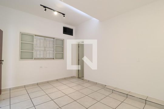 Suíte 1 de casa para alugar com 3 quartos, 107m² em Centro, Uberlândia