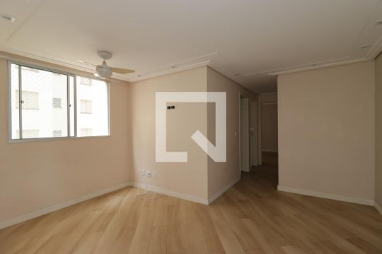 Sala de apartamento à venda com 2 quartos, 50m² em Vila Homero Thon, Santo André