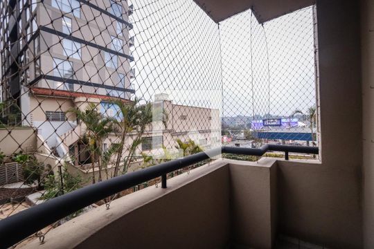 Varanda de apartamento para alugar com 3 quartos, 76m² em Vila Progredior, São Paulo