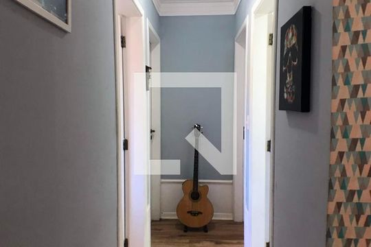 Corredor de apartamento à venda com 3 quartos, 69m² em Centro, Guarulhos