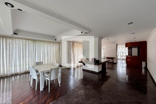Área comum de apartamento à venda com 3 quartos, 106m² em Itaim Bibi, São Paulo