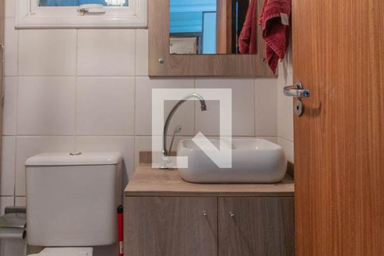 Lavabo de apartamento à venda com 3 quartos, 142m² em Menino Deus, Porto Alegre