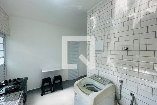 Sala/Cozinha de apartamento para alugar com 1 quarto, 22m² em Vila Operária, Guarulhos