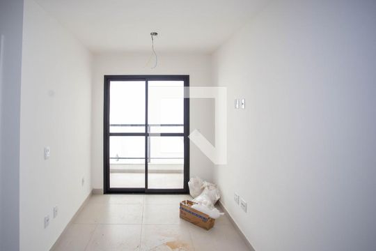 Sala de apartamento à venda com 2 quartos, 42m² em Centro, Diadema