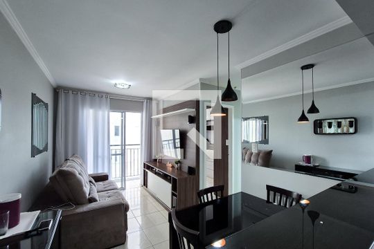 Sala de apartamento à venda com 2 quartos, 48m² em Bairro dos Casa, São Bernardo do Campo