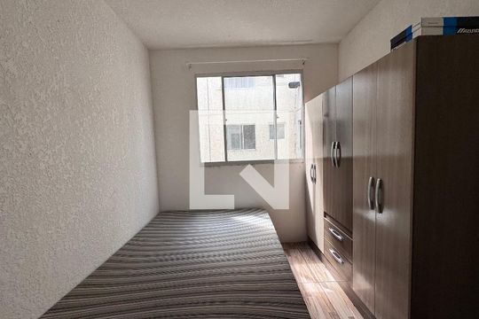 Quarto 1 de apartamento para alugar com 2 quartos, 48m² em Santos Dumont, São Leopoldo
