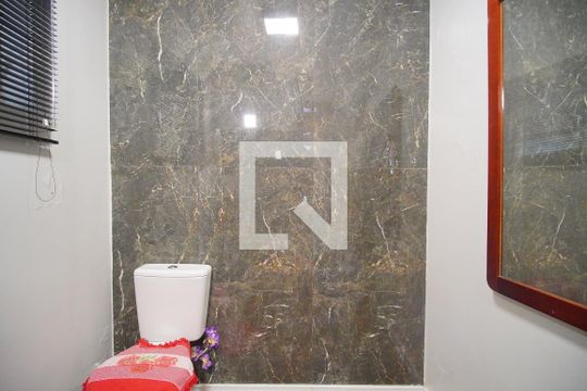 Lavabo de casa à venda com 3 quartos, 250m² em Guarani, Novo Hamburgo