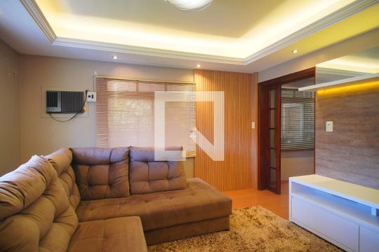 Sala de casa à venda com 3 quartos, 250m² em Guarani, Novo Hamburgo