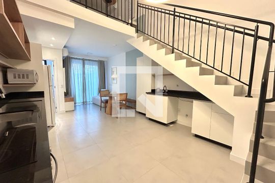 Apartamento para alugar com 1 quarto, 63m² em Centro, Florianópolis